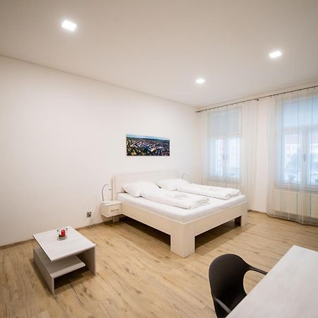 Apartmany Velke Namesti Kromeriz Ngoại thất bức ảnh